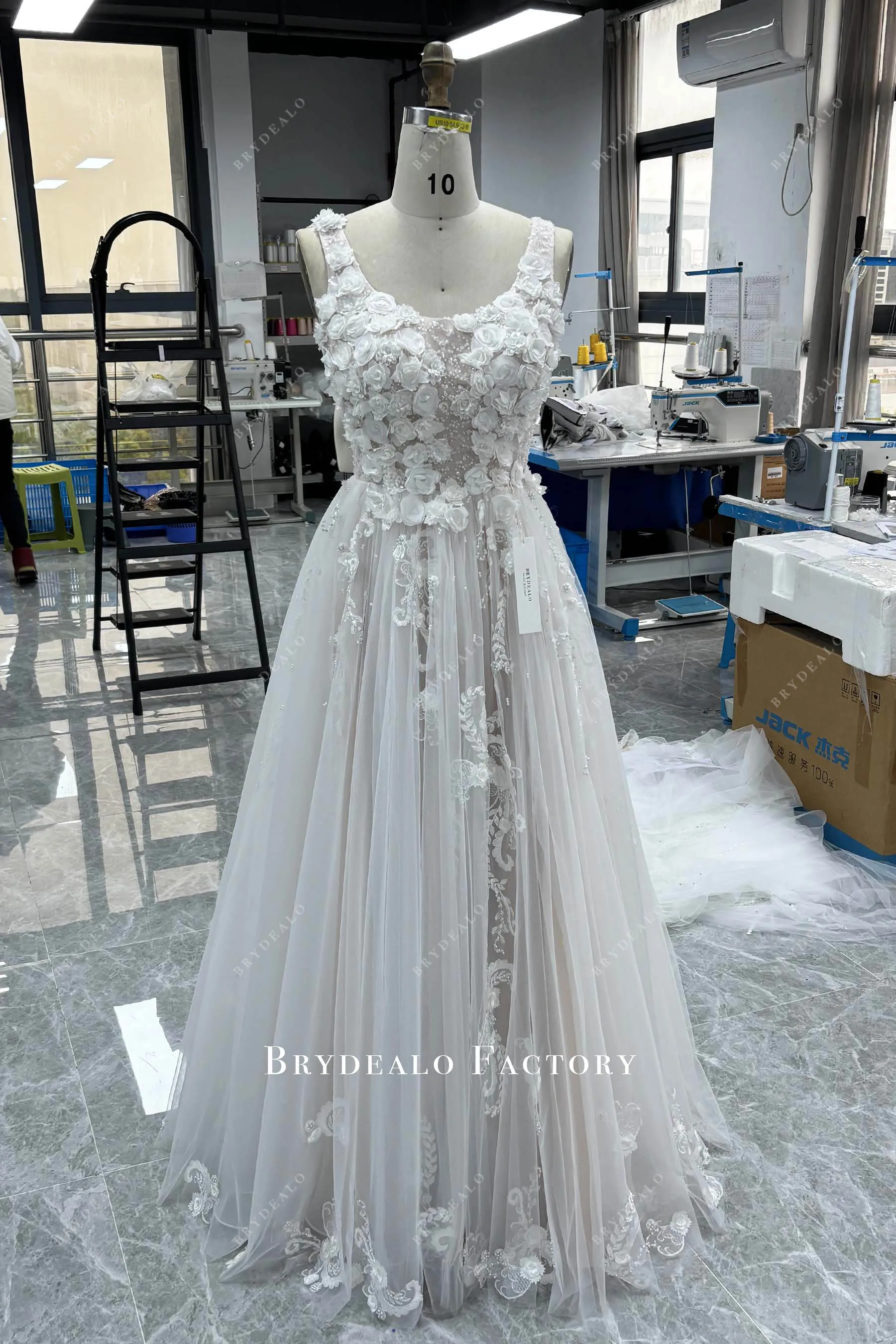 3D Flower Pearl Lace A-line Floor Length Wedding Dress