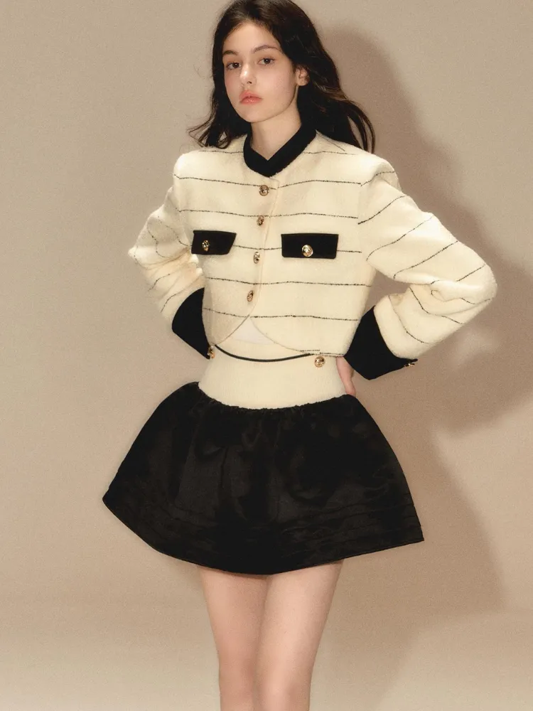 Autumn short jacket   puffy skirt【s0000003460】