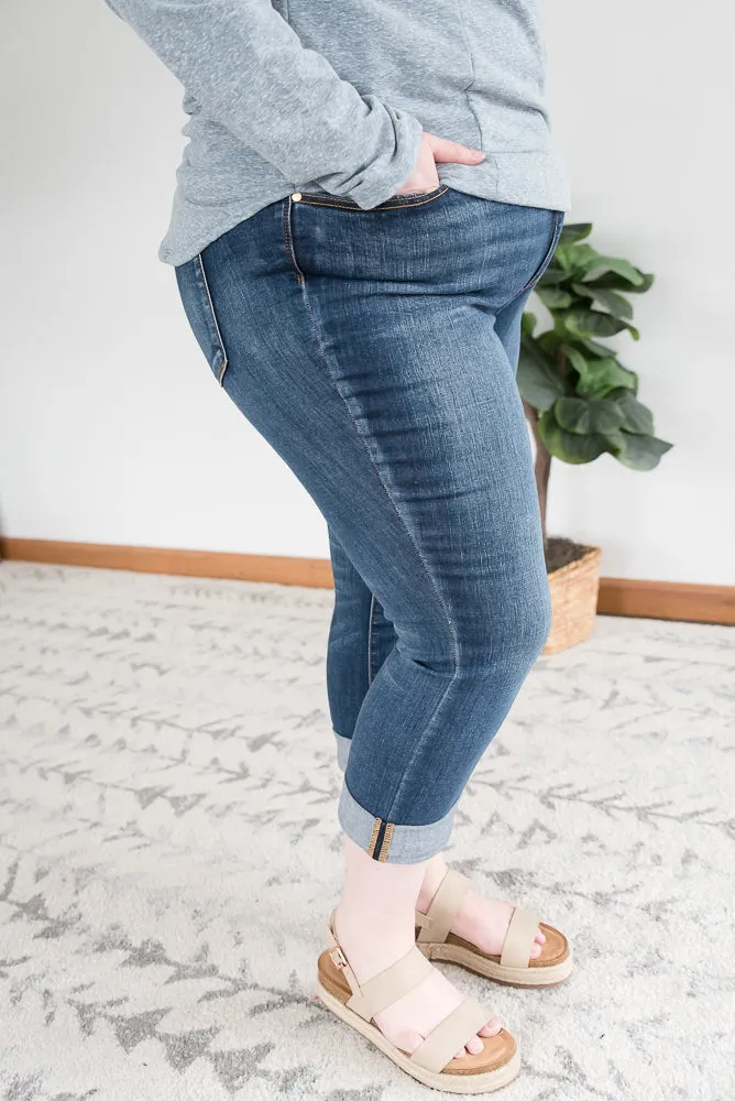 Make a Move Judy Blue Capris [Online Exclusive]