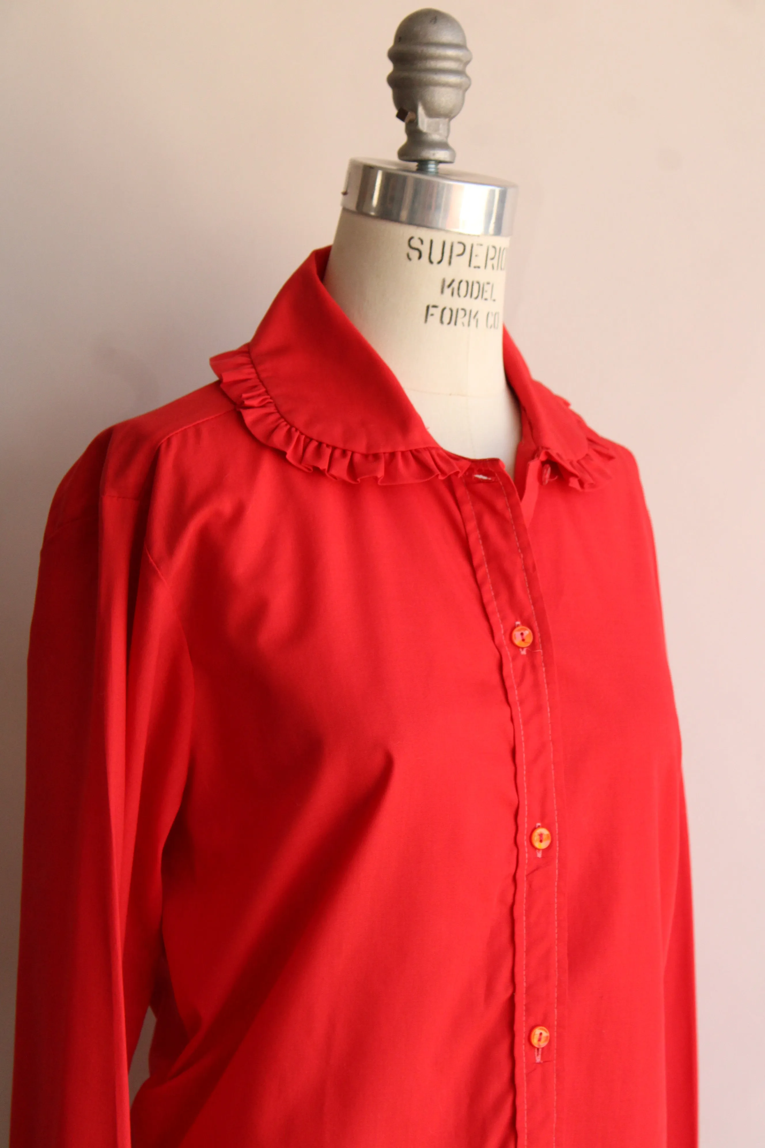 Vintage 1970s Lady Marlboro Red Button Up Shirt with Ruffled Collar