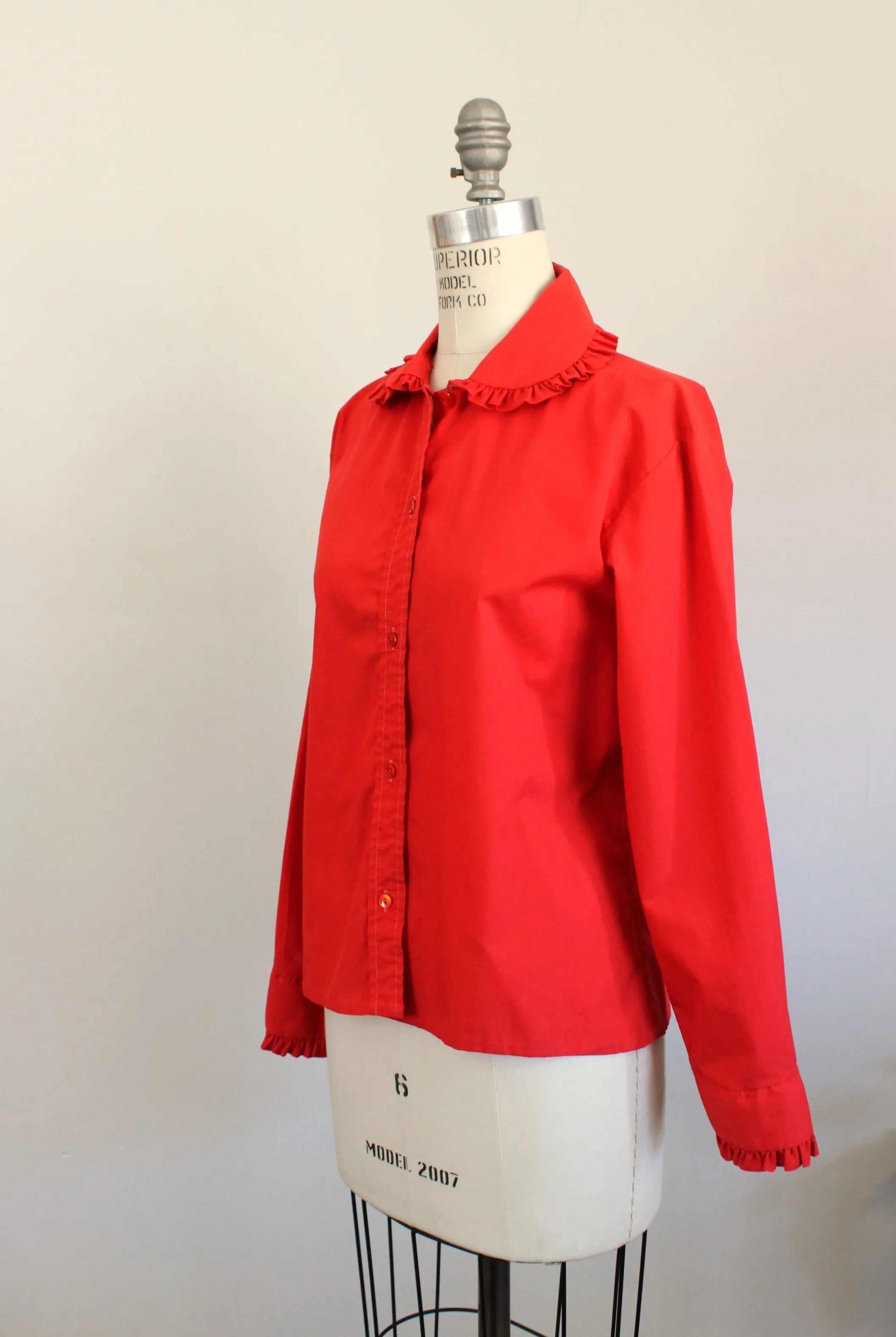 Vintage 1970s Lady Marlboro Red Button Up Shirt with Ruffled Collar